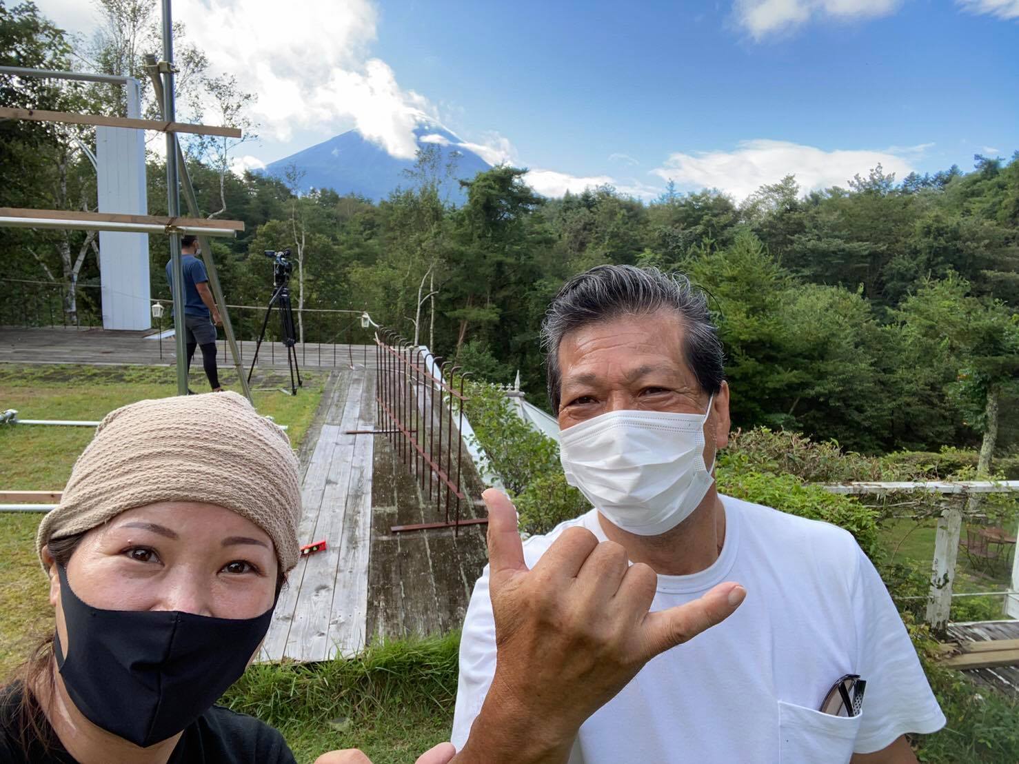 山田 芳照 番組ロケ